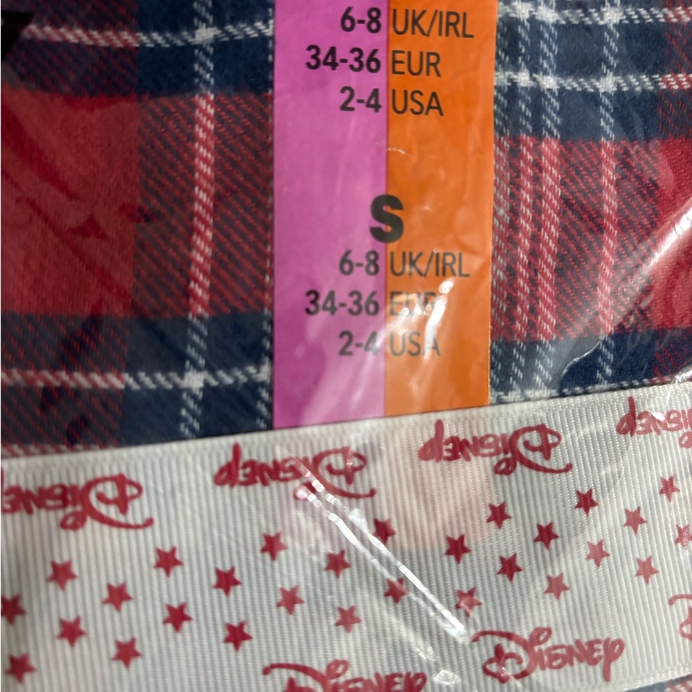 NWT Women's Disney's Mickey Mouse Long Sleeve Pajama Top & Bottom with pockets. - Picture 5 of 7